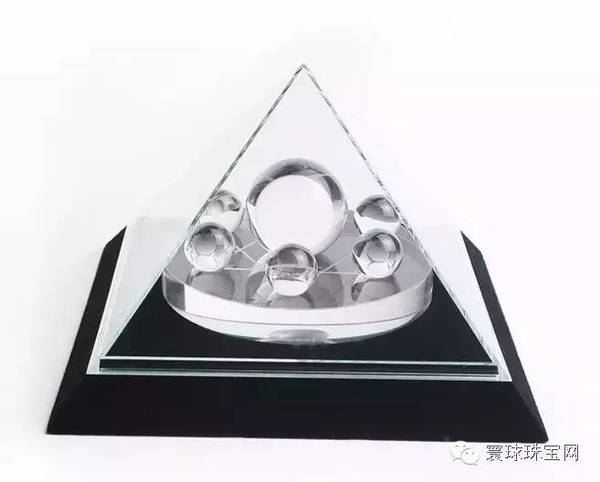 施华洛世奇水晶黄水晶,关于施华洛世奇水晶