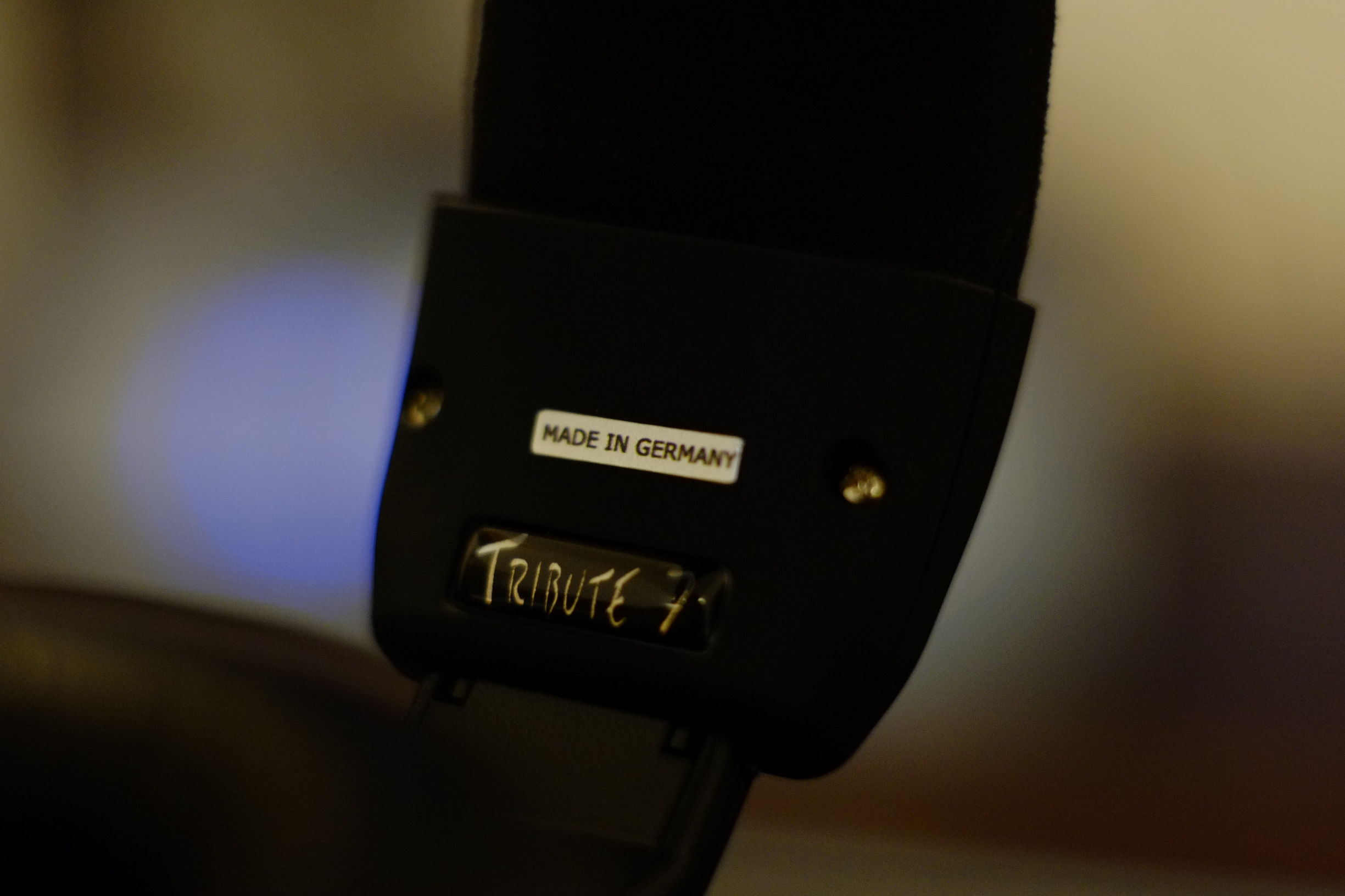 又来赚中国人的钱？德国人凭何把耳机卖到2万元