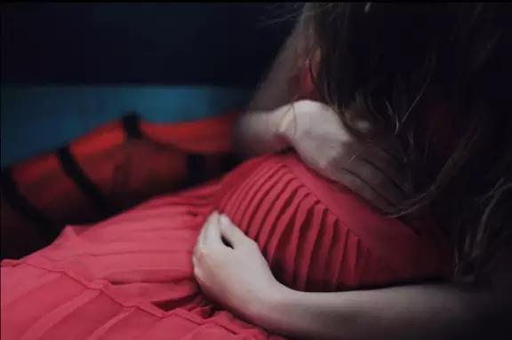 早产宝宝从出生到现在的变化,双胞胎妈妈意外怀孕