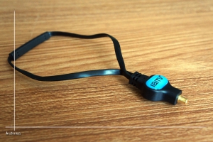 插进手机，收看电视！爱华ITV720DTMB高清电视棒试玩