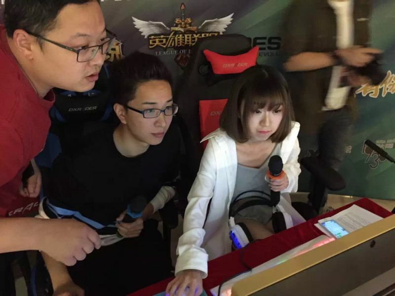 dxracer电竞桌1.4,dxracer傲风