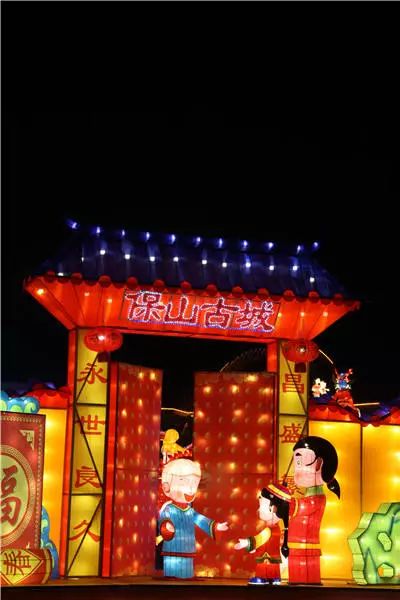 超级独家小编带你去灯会内场探秘,超级灯会都有啥表演活动