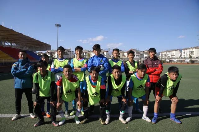 可喜可贺，丽*青江**少年足球不断崛起，又将出战多条战线！