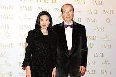 争宠*爱夺**抢家产，一门四房十七子的赌王一家堪比后宫甄嬛传！