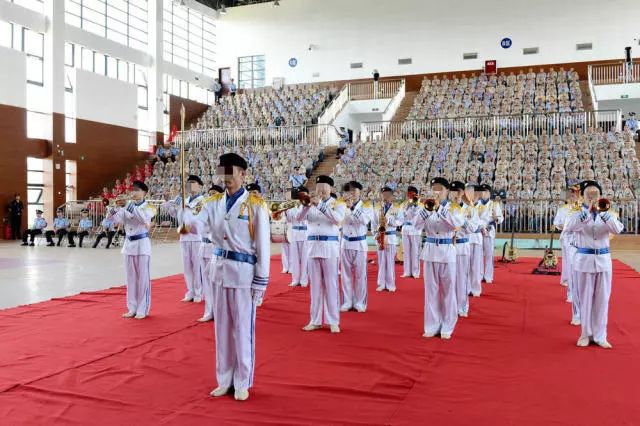 那些令人感动的教育方式,盘点令人惊艳的教育方式