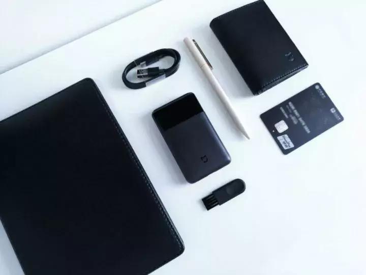 蛙蛙旅行，忘了打包这只宇宙最小的剃须刀！