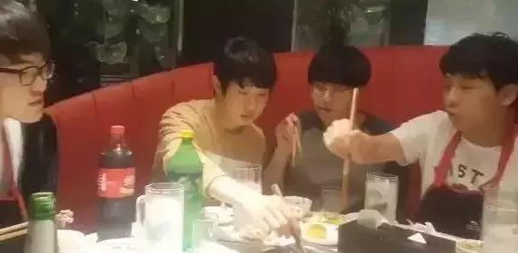 为什么电竞比赛这么受重视,为什么电竞选手不能吃牛肉面