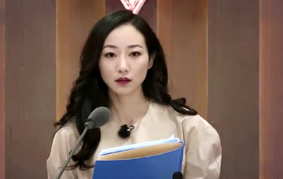 花瓶、炫富……被黑18年的她,如今却凭一档配音节目圈粉无数!