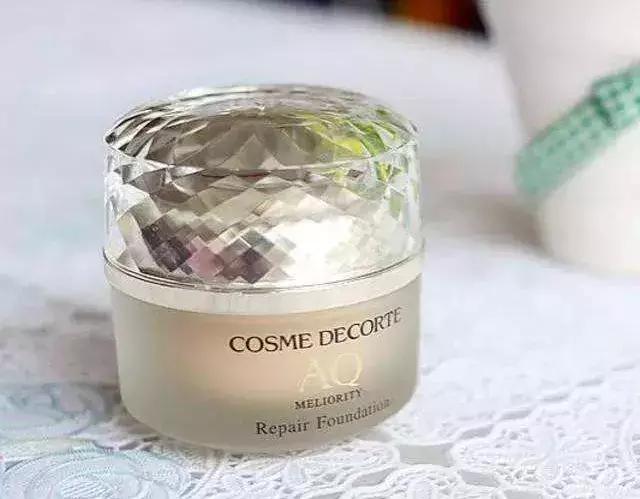 今年最火不脱妆粉底液第一名,2020最火干皮粉底排名