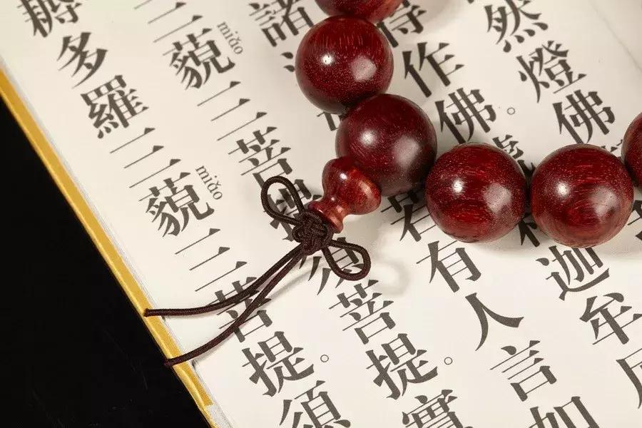 佛珠手串材料的寓意和禁忌,佛珠手串搭配讲究禁忌什么