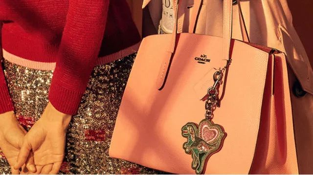 奥莱outlets和专柜,outlet和奥莱