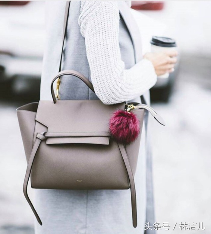 这个女人太强大了，她设计的所有包都成了爆款，连王菲都爱得不行
