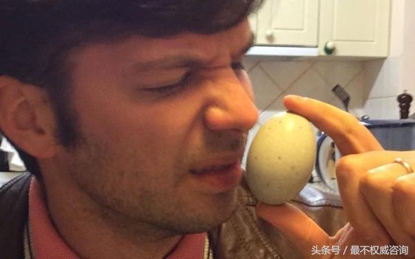 外国人吃毛蛋的感觉,外国人吃毛鸡蛋的感受