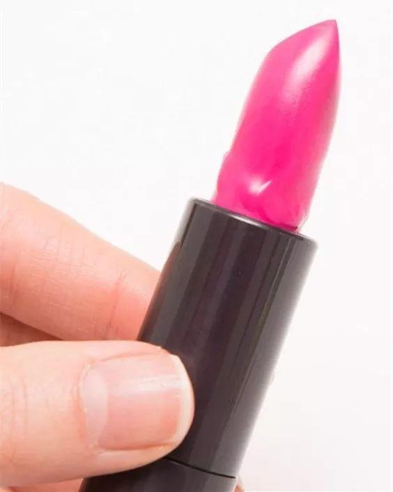 用化妆品过敏补救办法,脸部化妆品过敏最快的补救方法