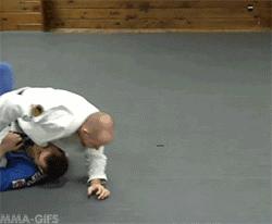 如何翻身把ta压在身下，可能你需要一些让ta俯首称臣的技巧！