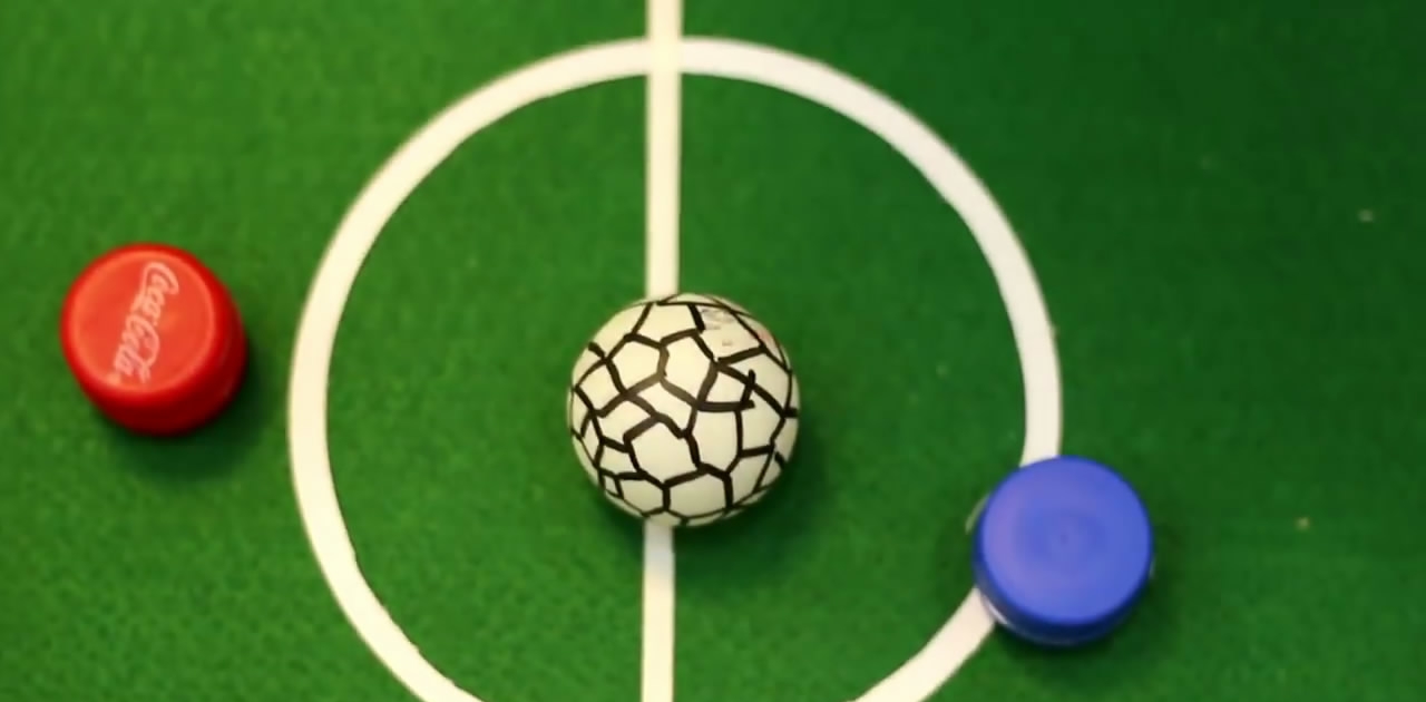 瓶盖足球,用瓶盖自制足球