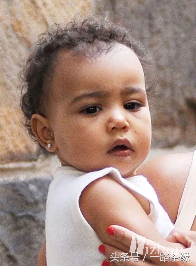 王诗龄伊丽莎白二世,王诗龄奢华