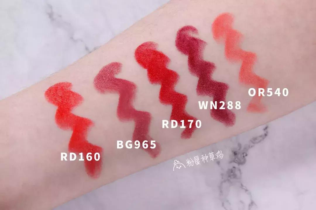 情人节收了一堆礼物,情人节送什么口红香水合适