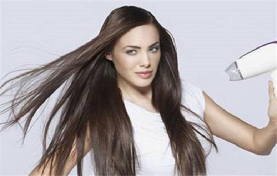 头发枯燥无光泽什么原因,为什么感觉自己的头发那么粗糙