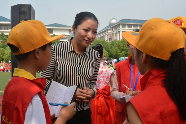 浙师大附属义乌实验学校运动会,浙师大附属义乌学校文艺晚会