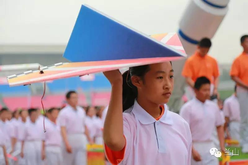 临沂汤庄实验学校运动会开幕式,2015临沂商城实验学校运动会