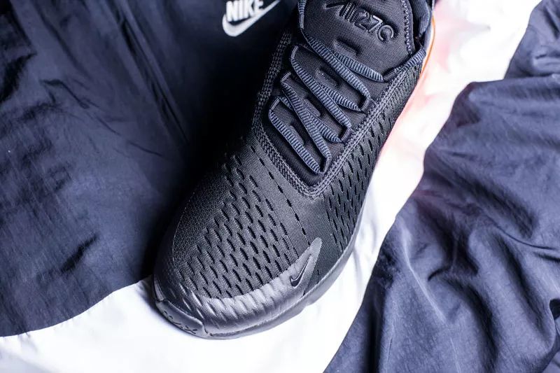 max270气垫测评,airmax270气垫多重可以踩开