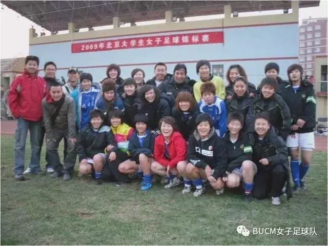 风雨彩虹铿锵玫瑰女足队员,风雨彩虹铿锵玫瑰女足晚会