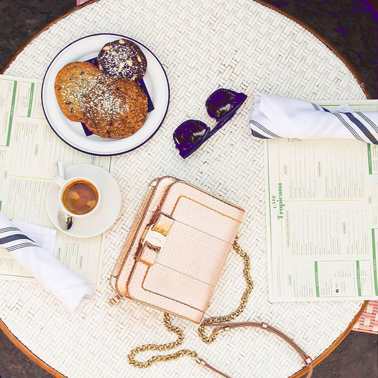 salvatoreferragamo鏄ュ,ferragamo鍏ㄦ柊鏃╂槬绯诲垪