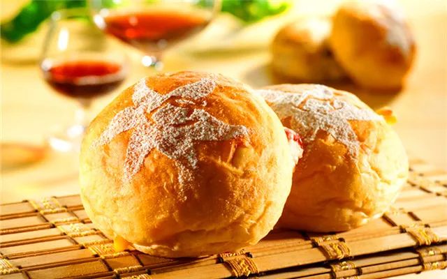 新手小白怎么选择烤箱,初学烘焙如何选择烤箱