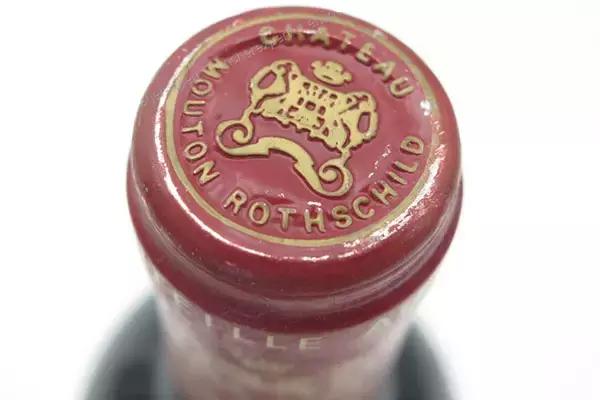 葡萄酒怎么从外观辨别好坏,怎样判断葡萄酒的好坏