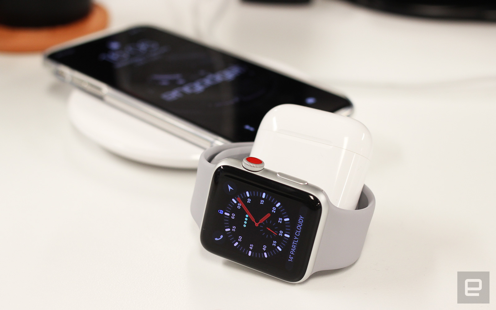 苹果手表applewatch3,苹果applewatchseries3评测