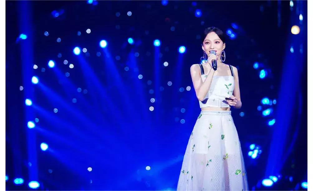 歌手洪涛落泪完整版,歌手洪涛哭了完整版