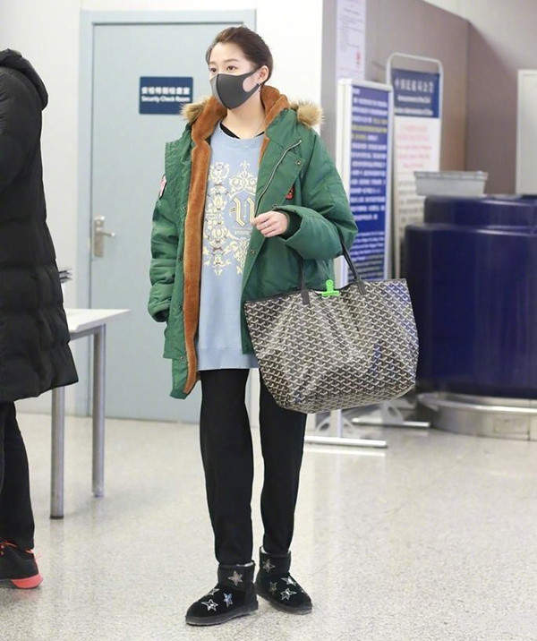 鹿晗关晓彤穿衣,关晓彤为什么穿衣打扮被吐槽