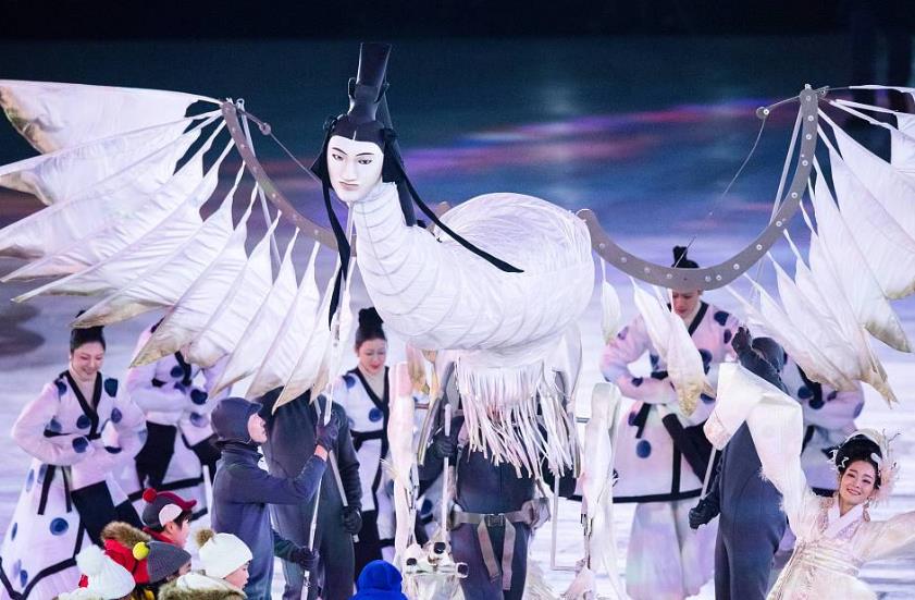 冬奥人面鸟惹争议，日媒怒斥吓哭小孩，又是韩国抄袭中国！