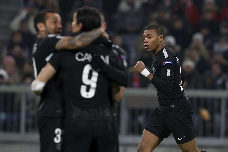 欧冠球员名字大全,欧冠所有球队名称及标志