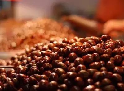 零食北京烤鸭哪个才是儿时的味道,北京带回来的北京特产烤鸭如何弄