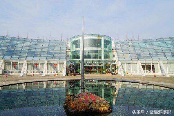 武磊助西班牙人收入猛增,武磊最新身价达2000万欧