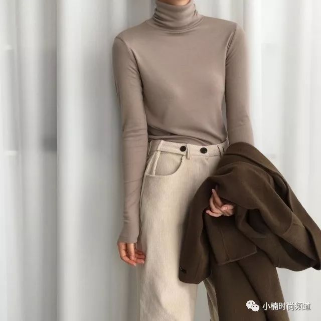 高领毛衣如何穿不难受,高领保暖毛衣宽松怎么搭配