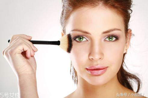 国产化妆品和进口化妆品对比,国产哪款化妆品质量好点