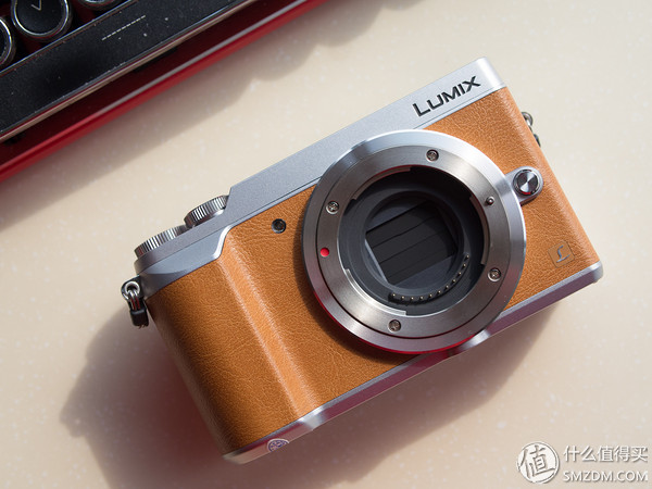 松下gx85微单价格,速度与激情85讲解