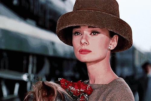 cpb口红311同款,口红界的爱马仕蝴蝶结