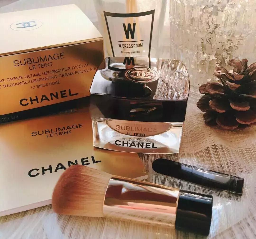 香奈儿粉底液和阿玛尼哪个好用,香奈儿山茶花粉底液和阿玛尼大师