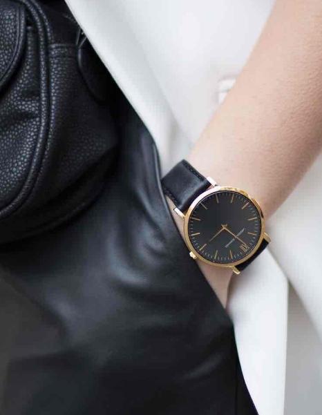 情人节的礼物送到男票手上推荐,情人节你们准备送男朋友什么