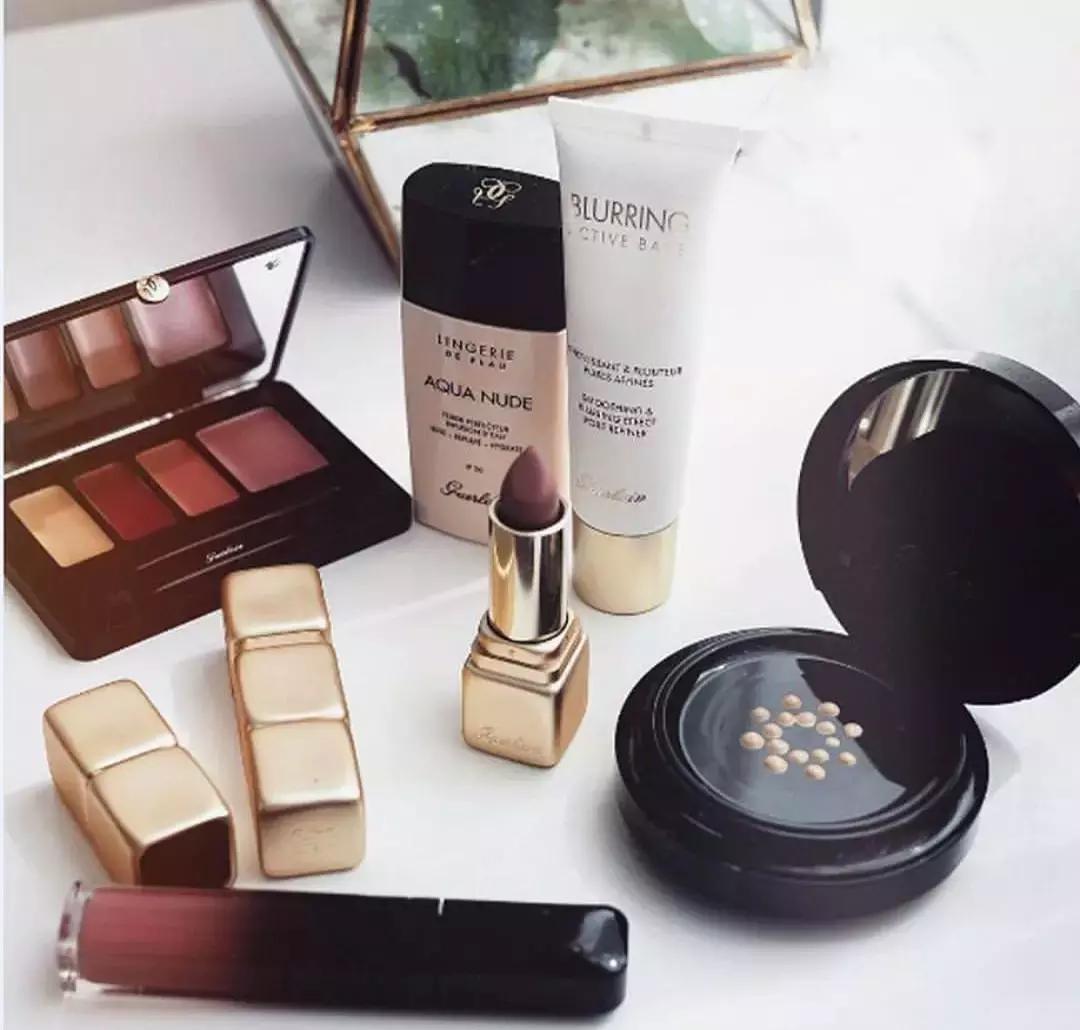 十大公认好用的粉底液评测,哪一款粉底液最好用最持久