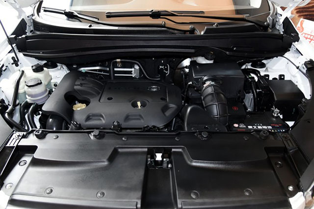 这车路上很少见，12月却比T700还卖的好，进店一看，原来只要7万