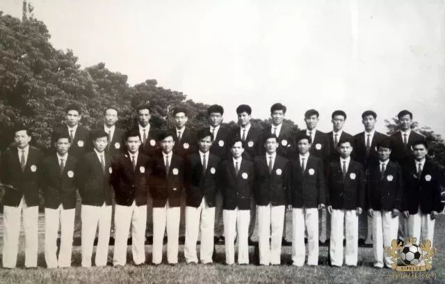 津门足坛双百颂张亚男,津门足坛双百颂书籍