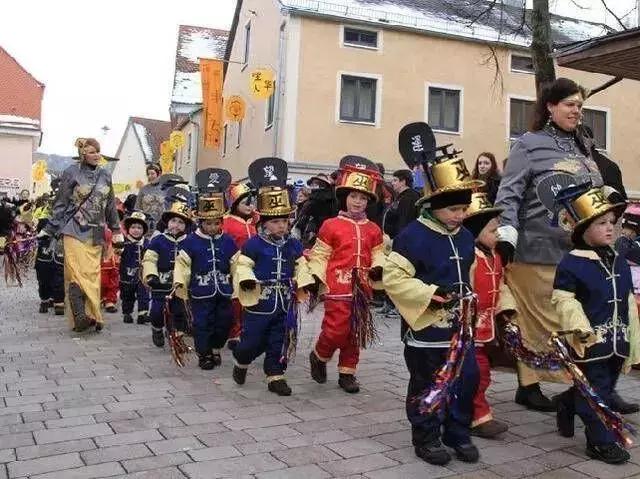 德国喜欢中国的小镇,德国小镇中国人