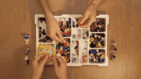 这对小夫妻竟然在家里造出了城堡、火星、九层妖塔