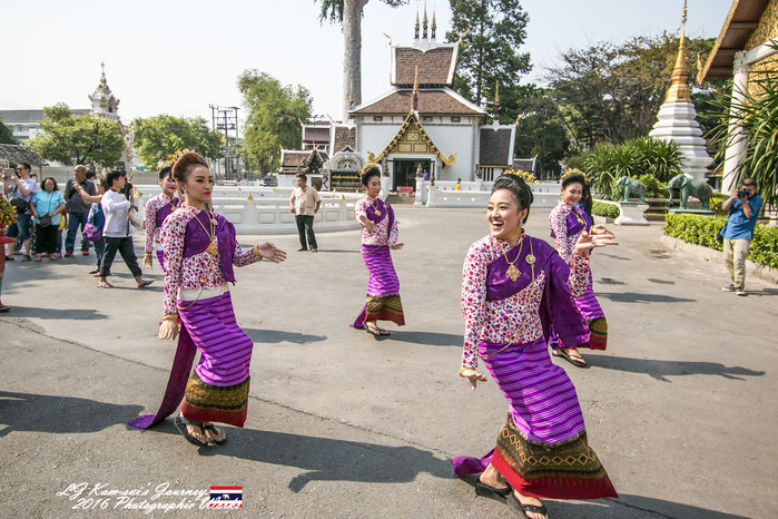 泰国清迈县旅行者,清迈佛寺之城等你采撷的泰北玫瑰