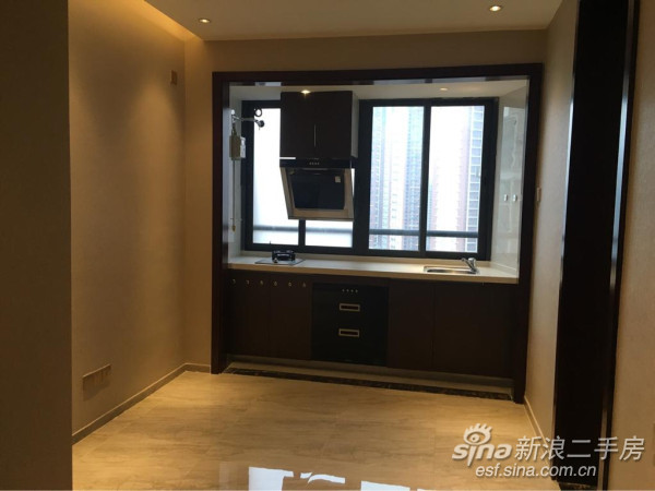 深圳便宜的电梯三房1000元以内,精装三房两厅急售深圳